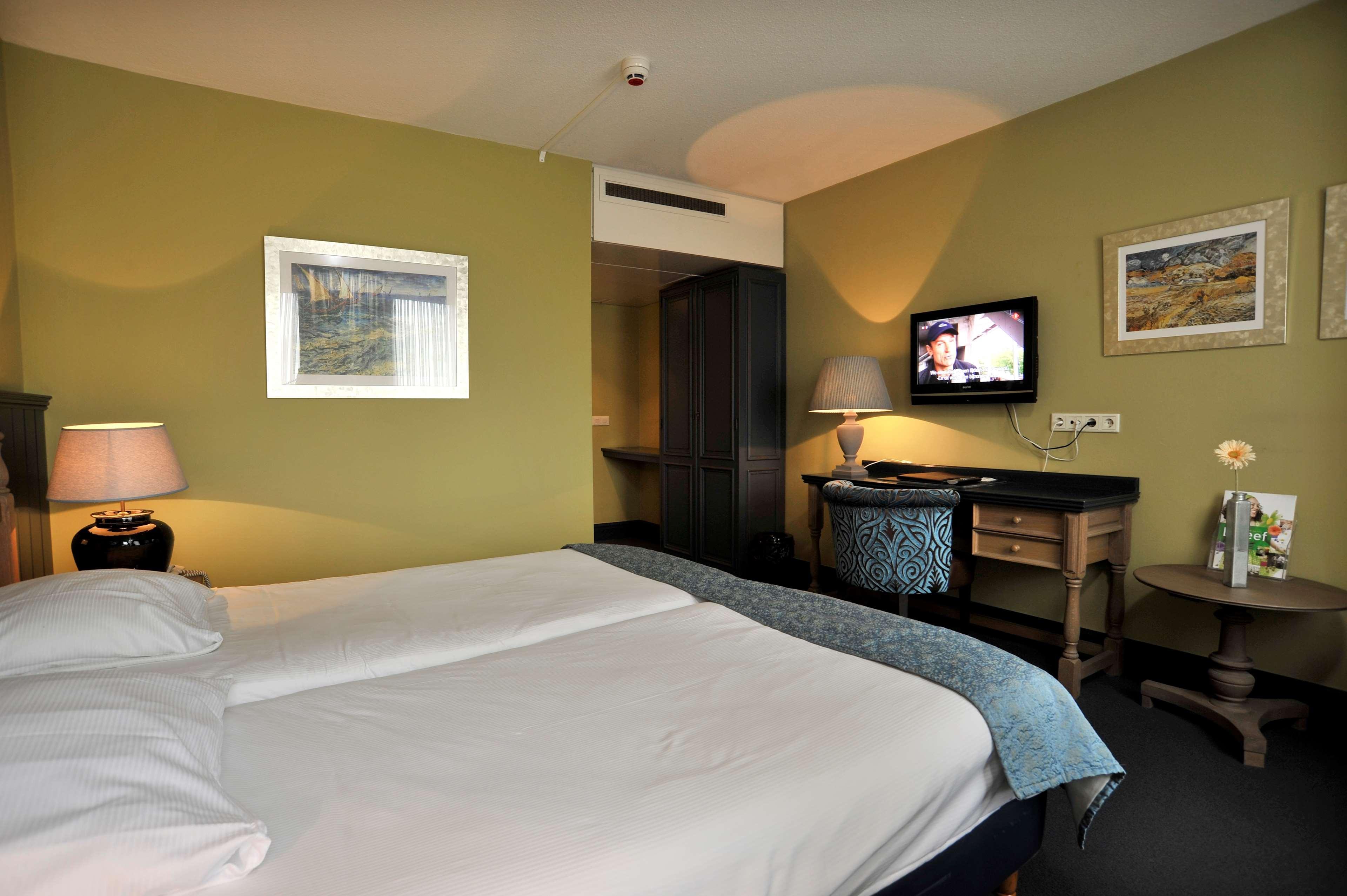 Hotel Golden Tulip West Ende à Helmond Extérieur photo