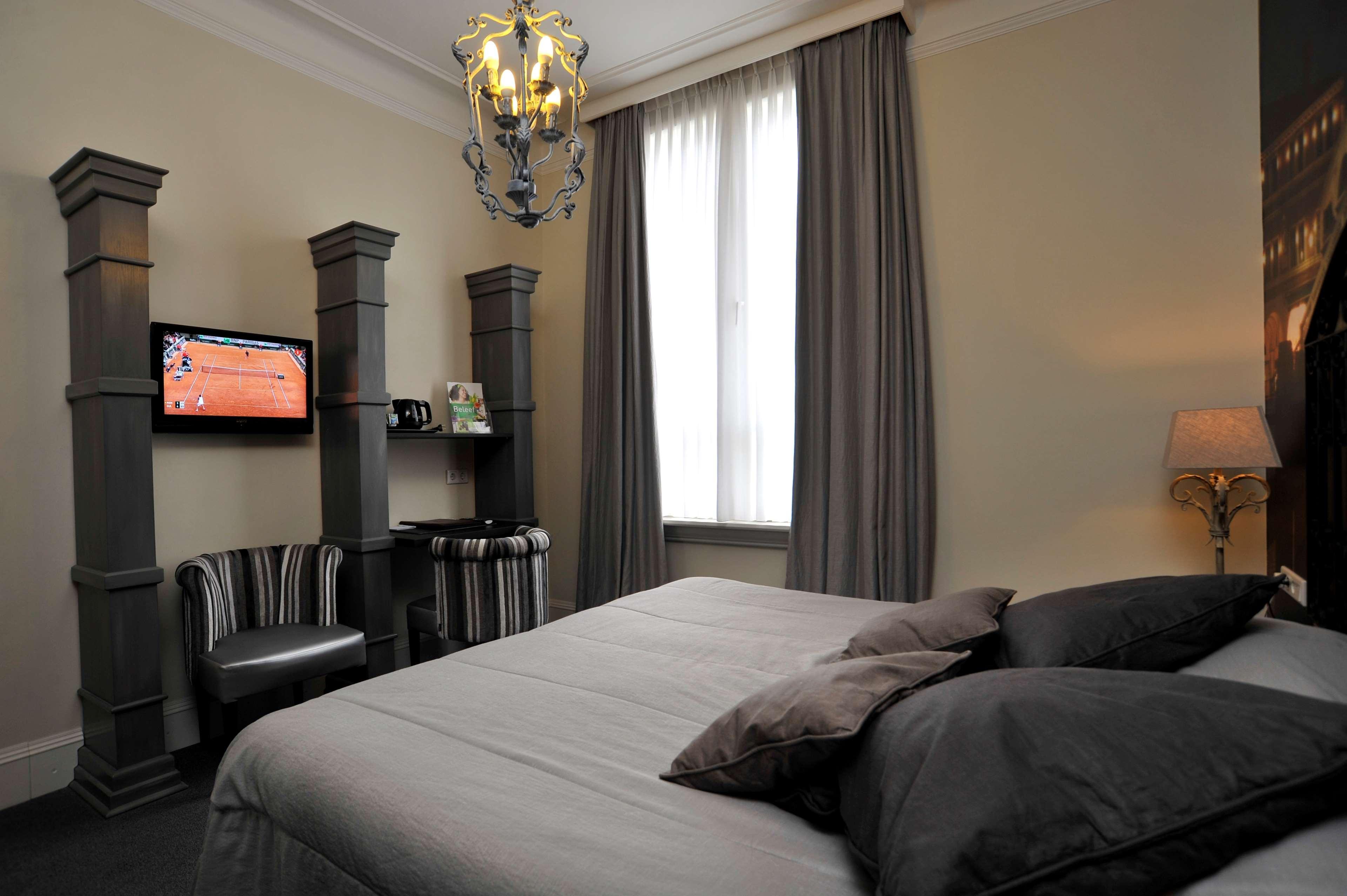 Hotel Golden Tulip West Ende à Helmond Extérieur photo