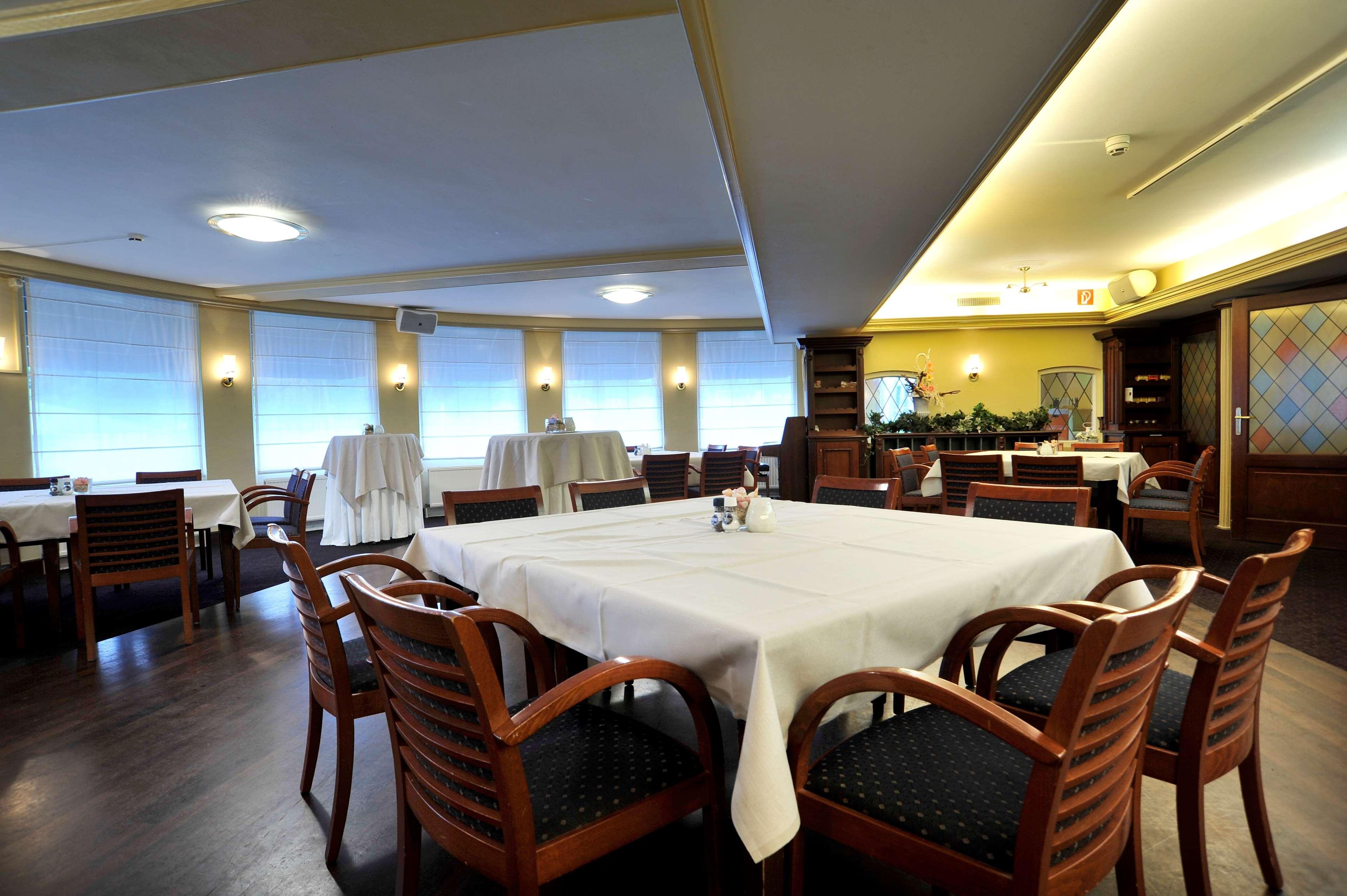 Hotel Golden Tulip West Ende à Helmond Extérieur photo